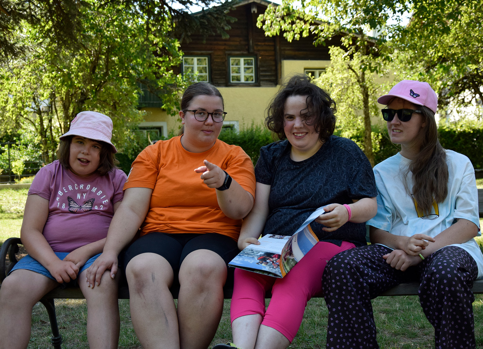Gruppenbild2.JPG