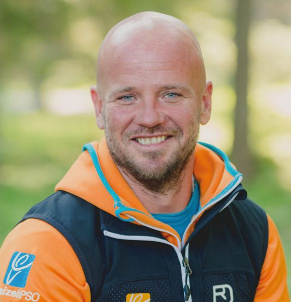 Skilehrer und Outdoorbetreuer Tom Well Skilehrer und Outdoorbetreuer Tom Well